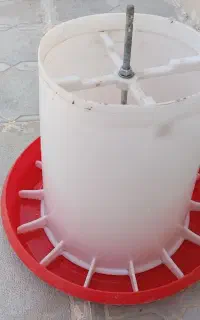 ابخوری ودان خوری جوجه مرغ وخروس
