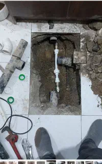 لوله کشی آب و فاظلاب و نصب پمپ آب و منبع