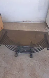 میز عسلی شیشه ای