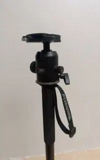 تک پایه وهدmanfrotto
