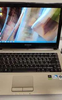 لپ‌تاپ Lenovo IdeaPad U350 با SSD ارتقایافته