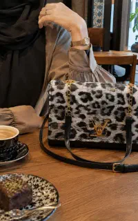 کیف دوشی زنانه