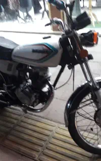 هندا ۱۲۵ مدل ۹۰ کم کار و تمیز