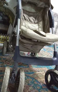 کالسکه بچه سالم