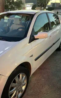 مگان2000اتومات سفید