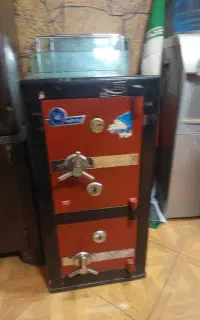 گاو صندوق حرفه ای دو دره دو طبقه