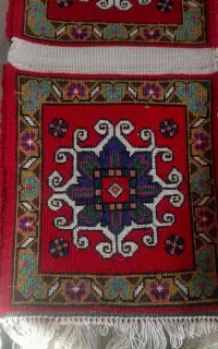 فرش پشتی