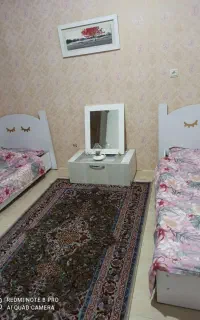 تخت نوجوان