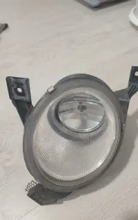 چراغ مه شکن جلو تیبا یک طرف راننده