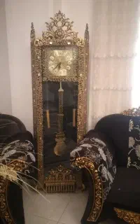 ساعت و بوفه