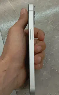 گوشی آیفون 13نورمال