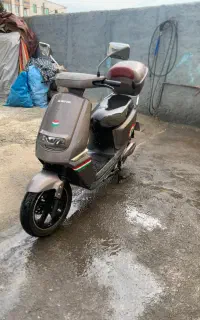کویر برقی ۲۰۰۰ وسپا کیلیک موتور ایروکس adv