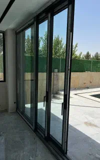 درب و پنجره دوجداره‌ .توری پلیسه.ثابت ریلی