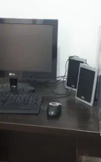 رایانه رومیزی، با میز کار
