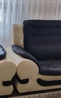 مبل راحتی با روکش چرمی