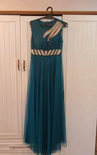 لباس مجلسی بلند