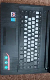 لپ تاپ لنوو تمیز