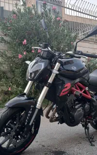 بنلی 300 دوسیلندر در حد