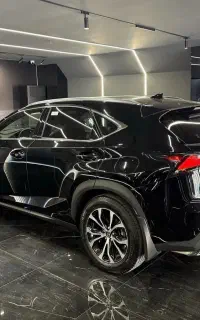 لکسوس nx200T
