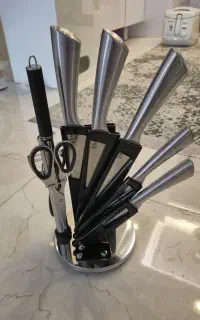 چاقو آشپزخانه نو می باشد