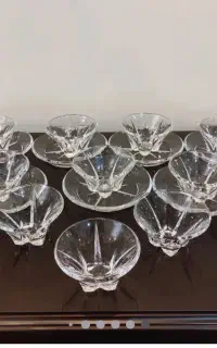 کریستال گلدان ها و شکلات خوری نوع