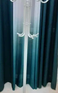 چوب لباسی فلزی ایستاده پایه سنگی
