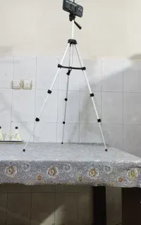 سه پایه گوشی