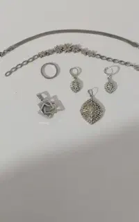 بدلیجات. اکسسوری