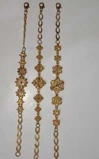 دستبند طرح طلا(بدل رنگ ثابت)
