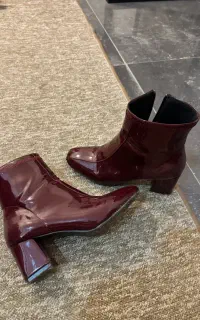 بوت زرشکی ورنی نو سایز ۳۹