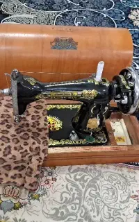 چرخ خیاطی در حد نو