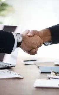 استخدام موزع و راننده