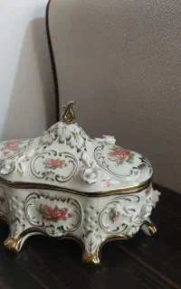 ظرف پذیرایی. دکوری