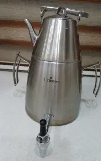 کتری قوری اصل نیاز به تعمیر
