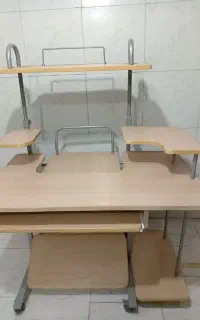 میز کامپیوتر