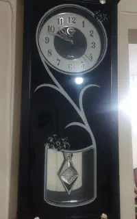 ساعت دیواری