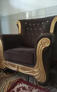مبل وجلومبلی و میز عسلی
