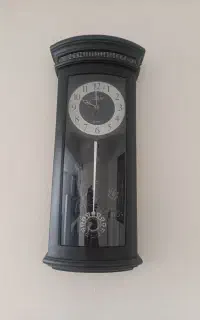 ساعت دیواری