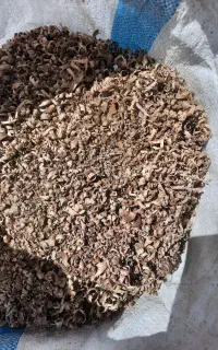 پوشال چوب گردو مخصوص مرغداری،گاوداری،پرنده
