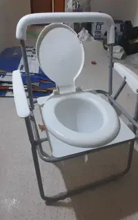 توالت فرنگی متحرک