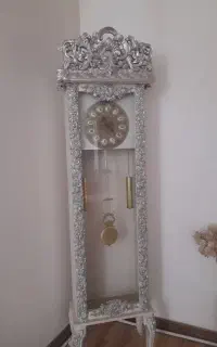 ساعت ایستاده