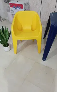 میز صندلی پلیمری