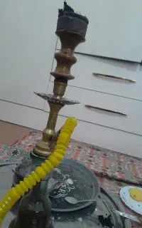فروش قلیان و ریش تراش