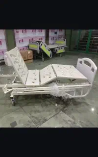 تخت برقی بیمارستانی