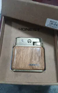 فندک بنزینی خاصHonest