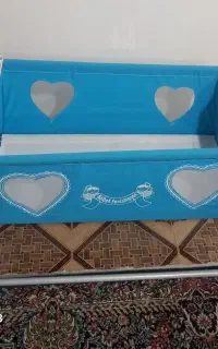 گهواره و کریر برای نوزاد