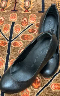 کفش زنانه در حد نو