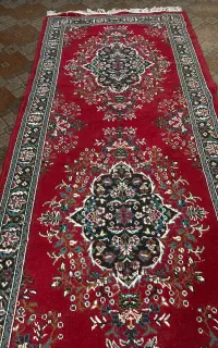 دوتخته فرش و یک موکت