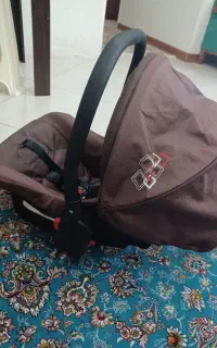 کالسکه و کریر نوزادی