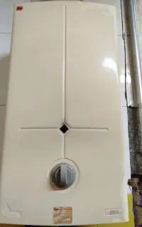 آبگرمکن دیواری